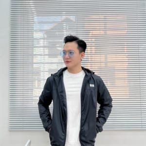 Áo khoác gió dù đen