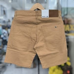 Short jean nam lacoste vàng bò