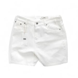 Quần short jean BTM màu trắng